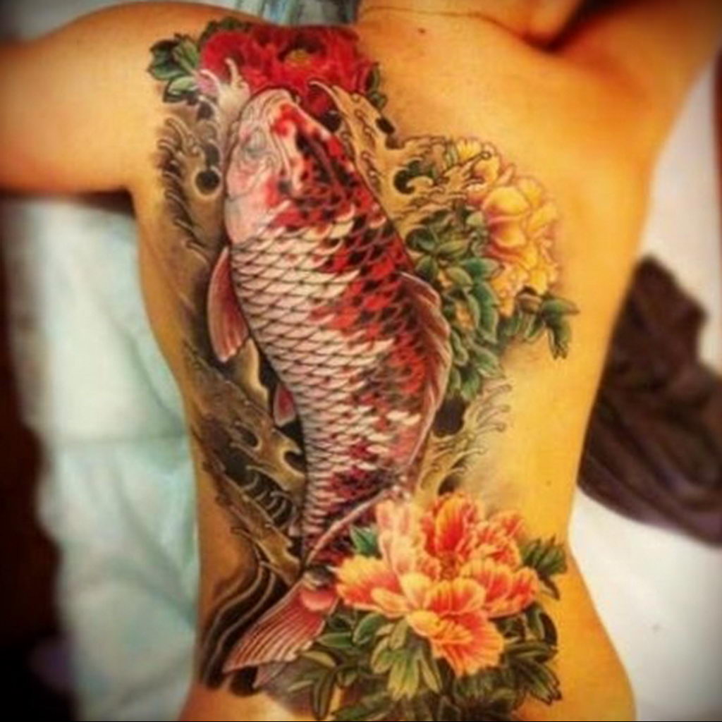 Карп кои ирэдзуми. Японский карп тату. Японский карп значение. Карп кои ирэдзуми. Японский карп значение.