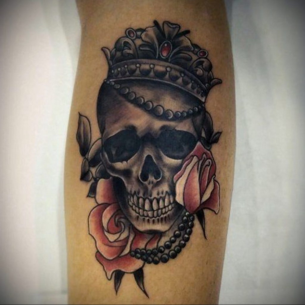 skull tattoo with crown 08.12.2019 №003 -tattoo crown- tattoovalue.net