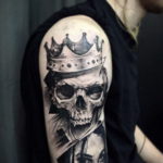 skull tattoo with crown 08.12.2019 №011 -tattoo crown- tattoovalue.net