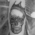 skull tattoo with crown 08.12.2019 №029 -tattoo crown- tattoovalue.net