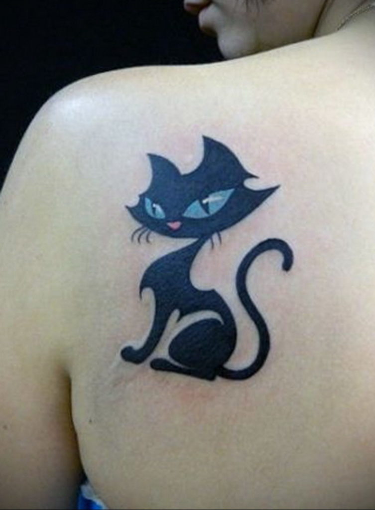 tattoo cat on the shoulder blade 03.12.2019 №004 -cat tattoo- tattoovalue.net