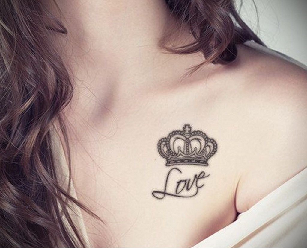 Татуировка корона женская