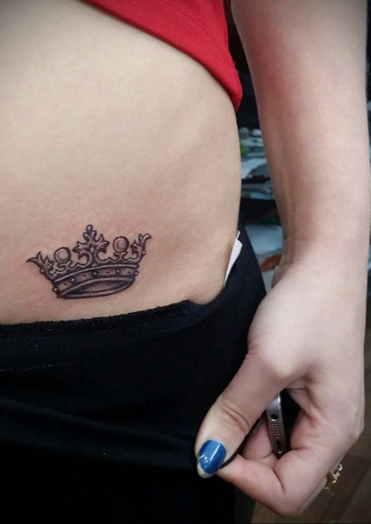 tattoo crown for girls 08.12.2019 №012 -tattoo crown- tattoovalue.net