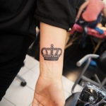 tattoo crown for girls 08.12.2019 №051 -tattoo crown- tattoovalue.net