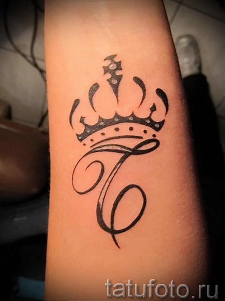 tattoo letter a with crown 08.12.2019 №012 -tattoo crown- tattoovalue.net
