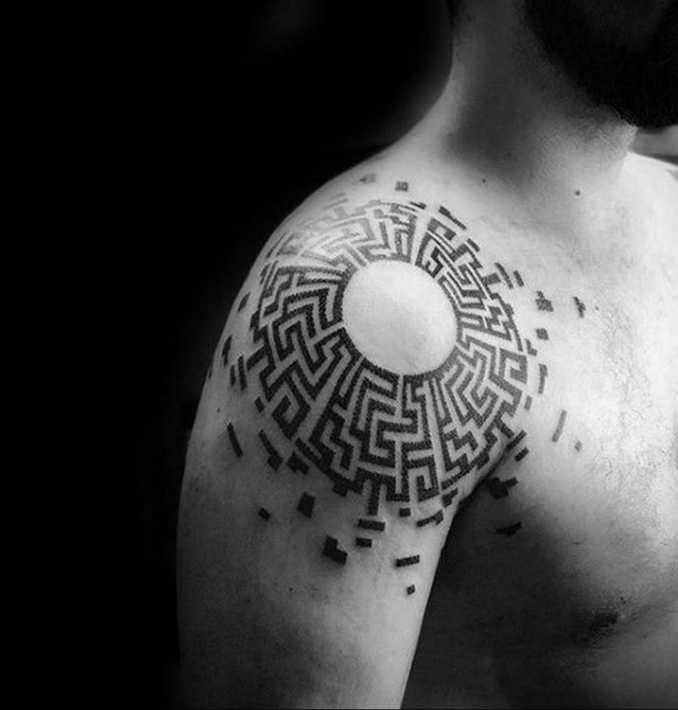tattoo on the shoulder circle 07.01.2020 №002 -circle tattoo- tattoovalue.net