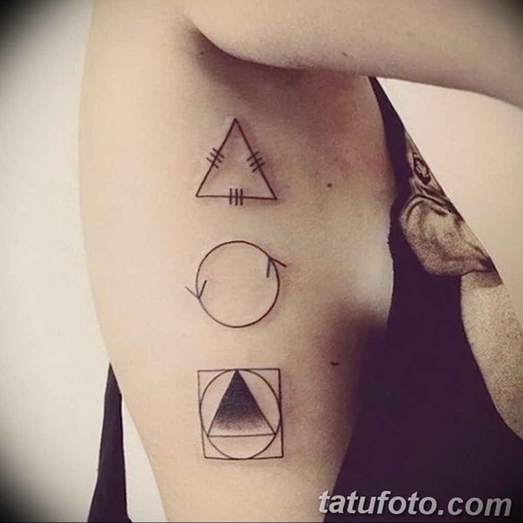 triangle tattoo with circle 07.01.2020 №043 -circle tattoo- tattoovalue.net
