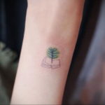 tattoo fir tree on hand 25.11.2019 №019 -tattoo spruce- tattoovalue.net