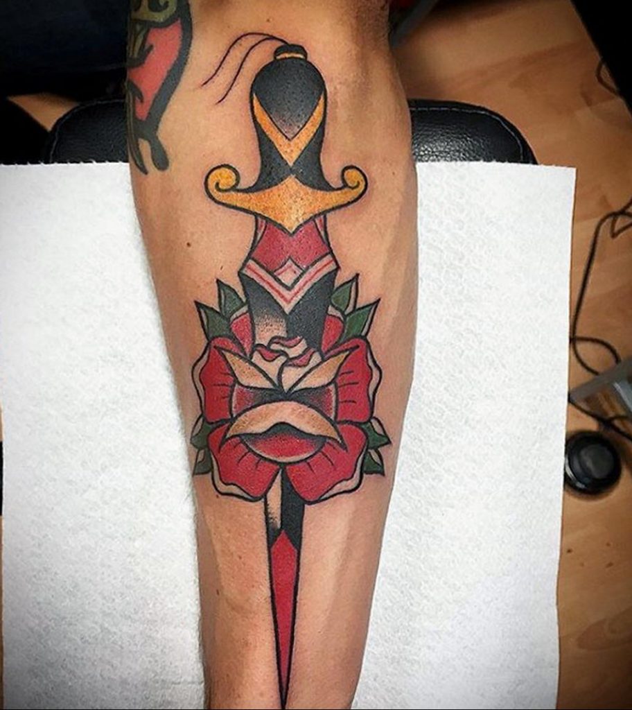 rose dagger tattoo 27.12.2019 №049 -dagger tattoo- tattoovalue.net