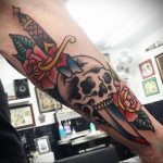 tattoo dagger with skull 27.12.2019 №036 -dagger tattoo- tattoovalue.net