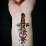 tattoo old school dagger 27.12.2019 №009 -dagger tattoo- tattoovalue.net