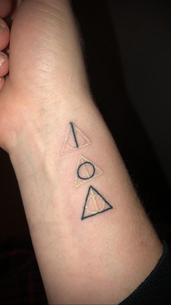 Featured image of post Deathly Hallows Tattoo Ankle