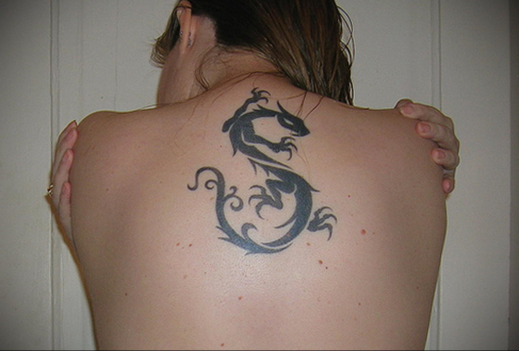 dragon tattoo for girls 23.01.2020 №017 -dragon tattoo- tattoovalue.net