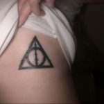 дары смерти тату 19.01.2020 №020 -deathly hallows tattoo- tattoovalue.net