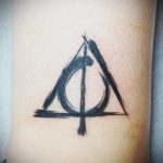 дары смерти тату 19.01.2020 №035 -deathly hallows tattoo- tattoovalue.net