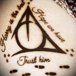 дары смерти тату 19.01.2020 №163 -deathly hallows tattoo- tattoovalue.net