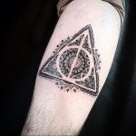 дары смерти тату 19.01.2020 №293 -deathly hallows tattoo- tattoovalue.net