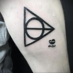 дары смерти тату 19.01.2020 №309 -deathly hallows tattoo- tattoovalue.net