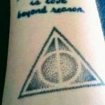 дары смерти тату 19.01.2020 №391 -deathly hallows tattoo- tattoovalue.net