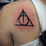 дары смерти тату 19.01.2020 №458 -deathly hallows tattoo- tattoovalue.net