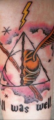 дары смерти тату на руке 19.01.2020 №040 -deathly hallows tattoo on arm- tattoovalue.net
