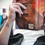 дары смерти тату на руке 19.01.2020 №048 -deathly hallows tattoo on arm- tattoovalue.net