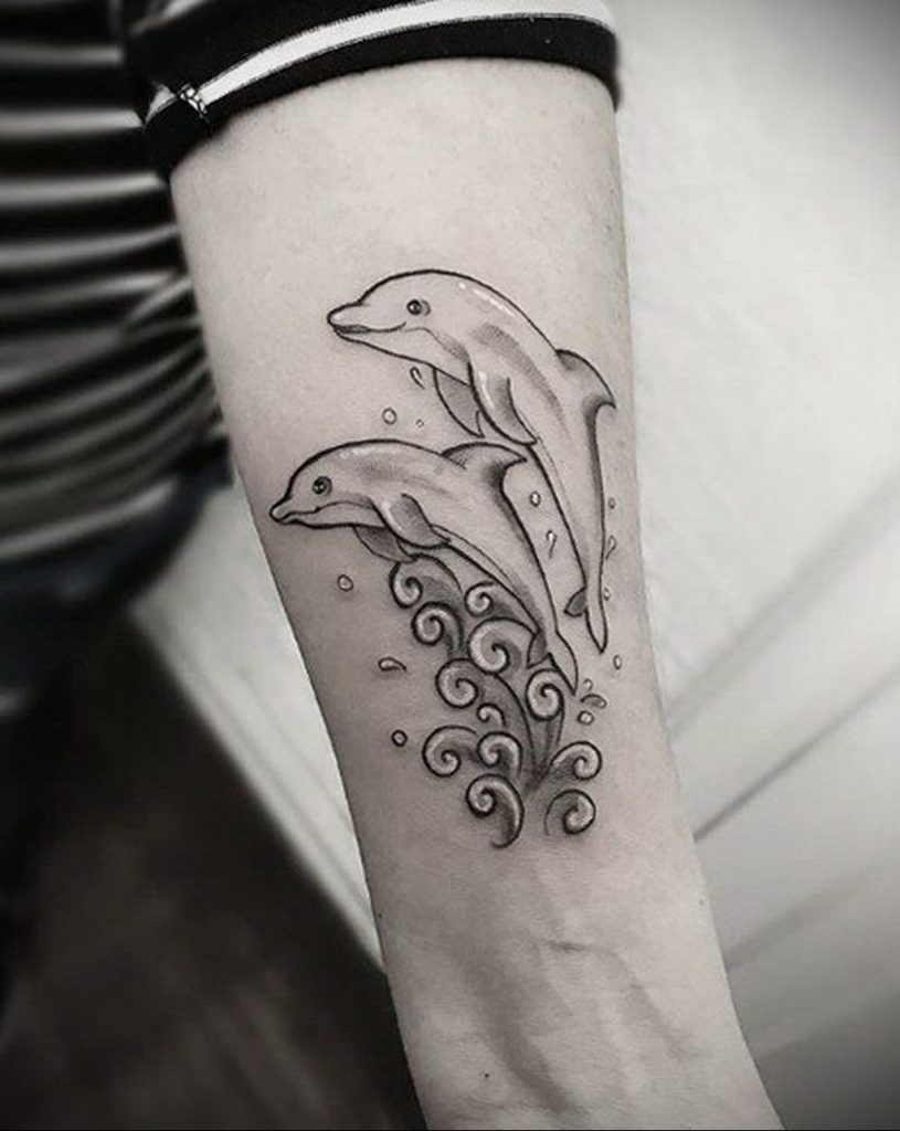 dolphin tattoo photo 21.04.2020 №165 -dolphin tattoo- tattoovalue.net