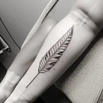 Simple line art aloe tattoo design tatufoto.com 013