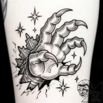 Kaiju claw tearing starlight, tattoo drawing… – style Flux Inscriptions – tattoo sketch (10.11.2025 13:25)